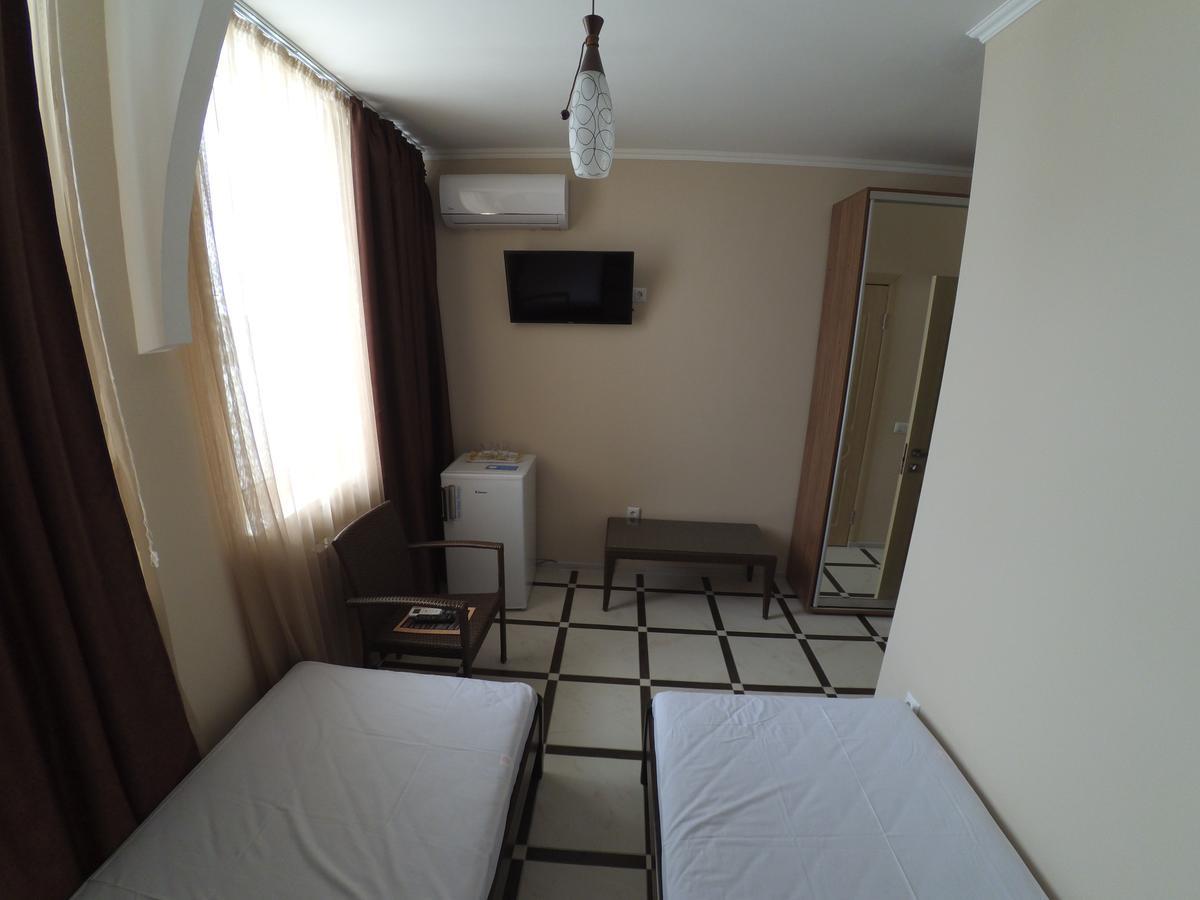 Asteria Hotel Odessa Buitenkant foto